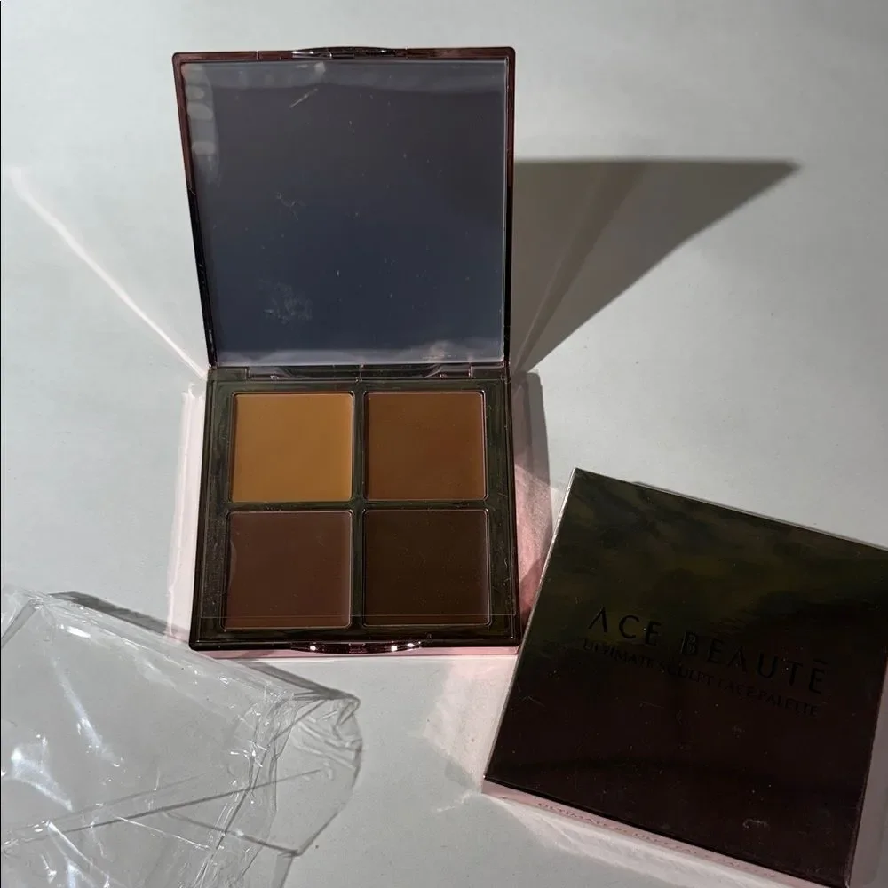 Ace Beaute Eyeshadow Palette Bundle and Lip Liner Beautiful Shades - Picture 6 of 6